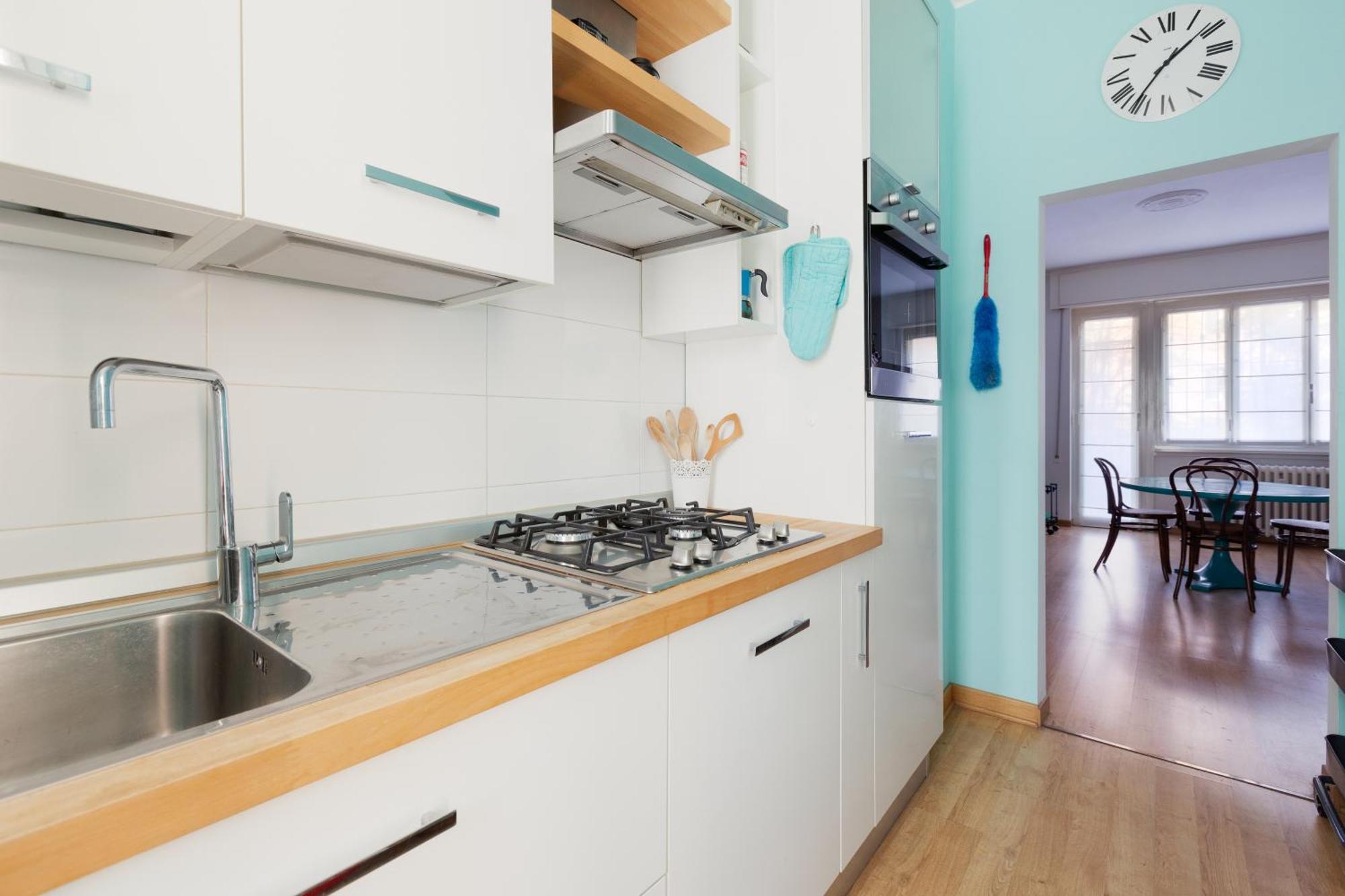 Milan-Linate Apartment With Balcony Экстерьер фото
