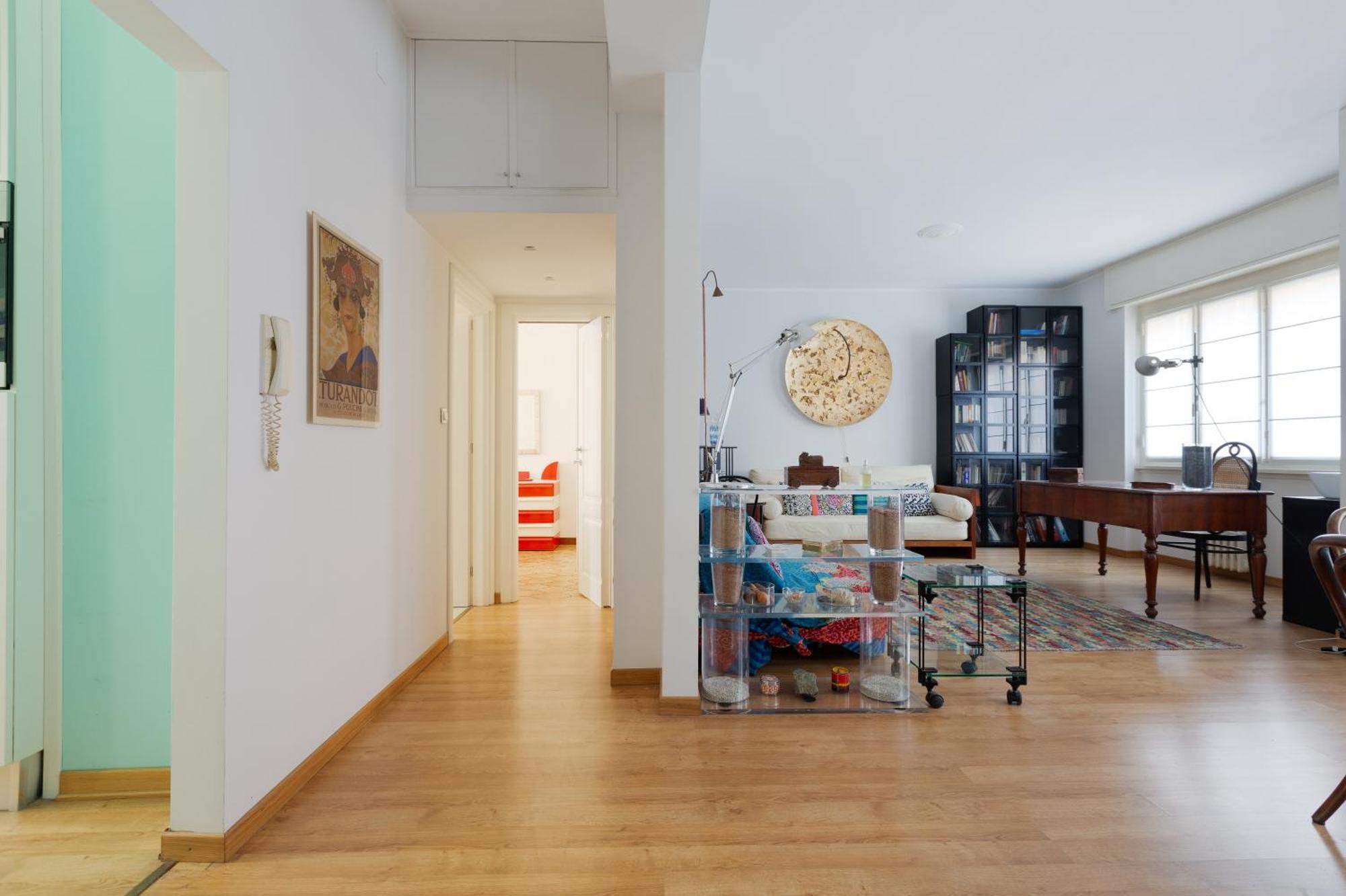Milan-Linate Apartment With Balcony Экстерьер фото