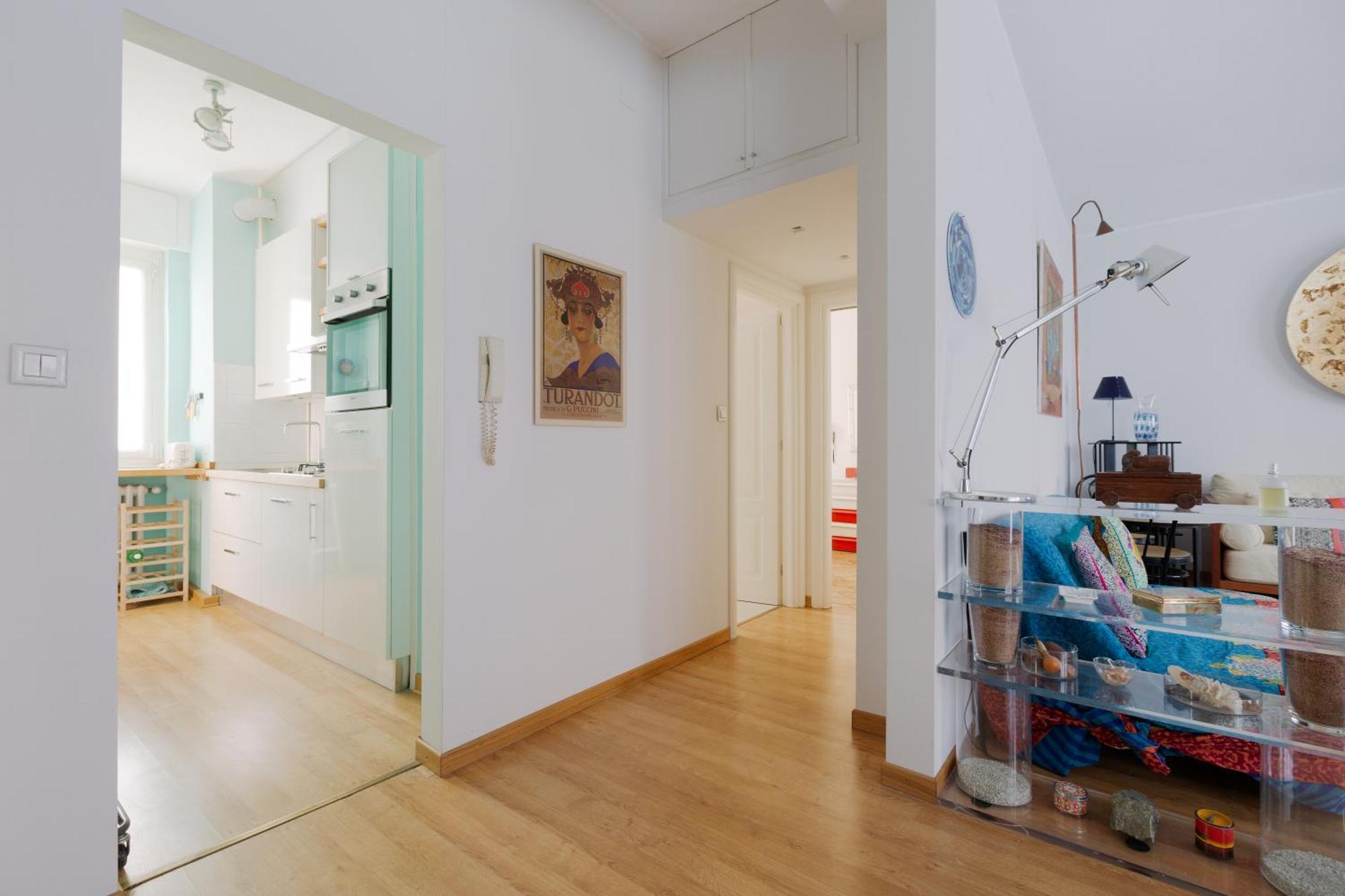 Milan-Linate Apartment With Balcony Экстерьер фото