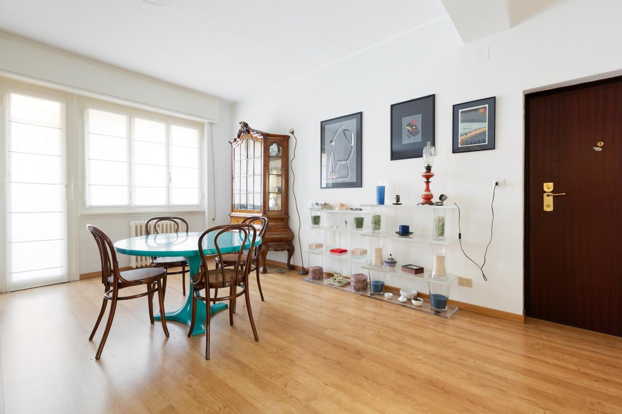 Milan-Linate Apartment With Balcony Экстерьер фото